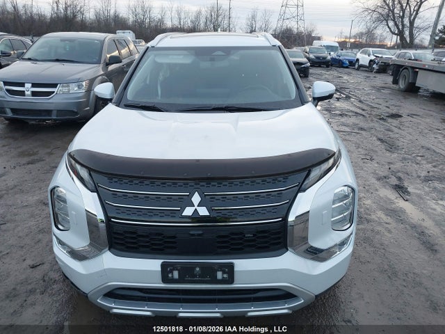 JA4T5UA9XPZ613519 Mitsubishi Outlander Phev Le/sel
