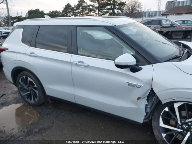 JA4T5UA9XPZ613519 Mitsubishi Outlander Phev Le/sel