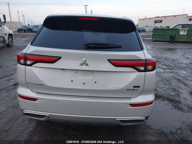 JA4T5UA9XPZ613519 Mitsubishi Outlander Phev Le/sel
