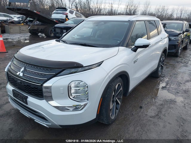 JA4T5UA9XPZ613519 Mitsubishi Outlander Phev Le/sel