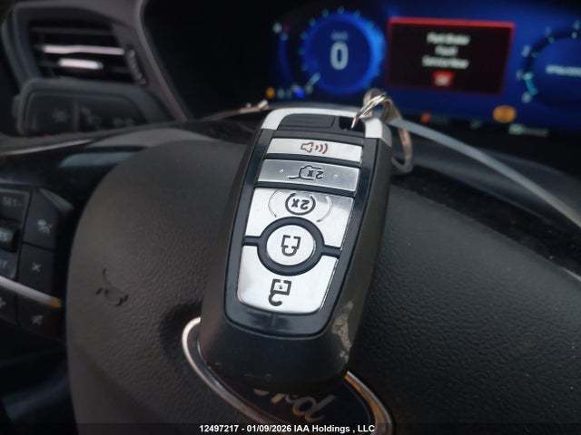 1FMCU9H9XNUA49453 Ford ESCAPE SEL