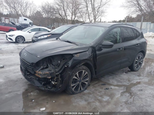 1FMCU9H9XNUA49453 Ford ESCAPE SEL