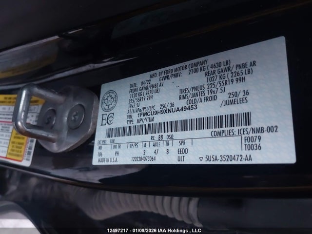 1FMCU9H9XNUA49453 Ford ESCAPE SEL