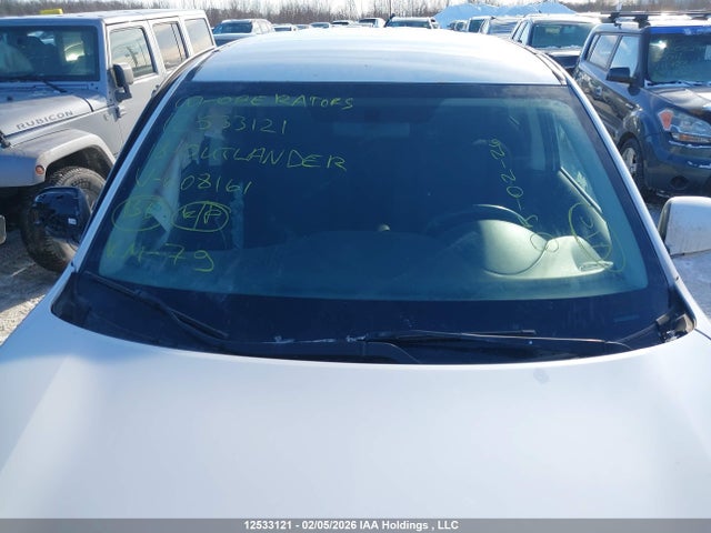 Mitsubishi Outlander Es 2018 JA4AZ2A38JZ608161 Image 18
