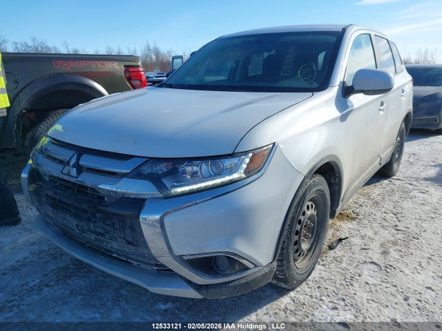 Mitsubishi Outlander Es 2018 JA4AZ2A38JZ608161 Image 21