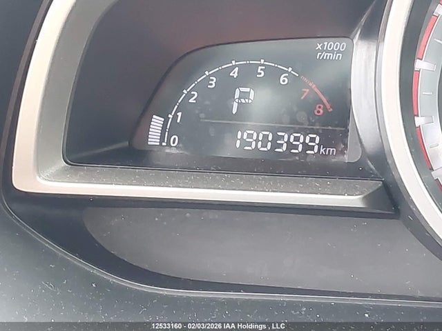 JM1BM1V77E1176327 Mazda MAZDA3