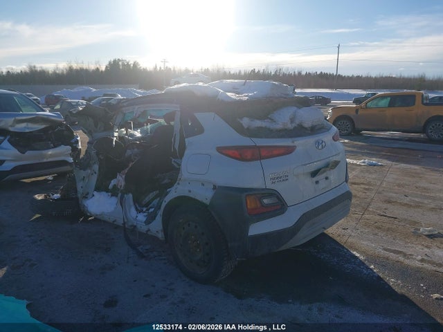 KM8K3CA5XMU654624 Hyundai Kona Limited
