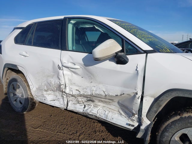 Toyota RAV4 2022 2T3B1RFV5NC303423 Image 6