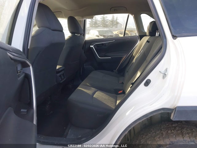 Toyota RAV4 2022 2T3B1RFV5NC303423 Image 8