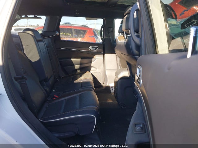 1C4RJFCG5GC459260 Jeep Grand Cherokee Overland