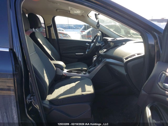 12533209 :رقم المزاد ، 1FMCU0GX5DUC89214 vin ، 2013 Ford Escape مزاد بيع
