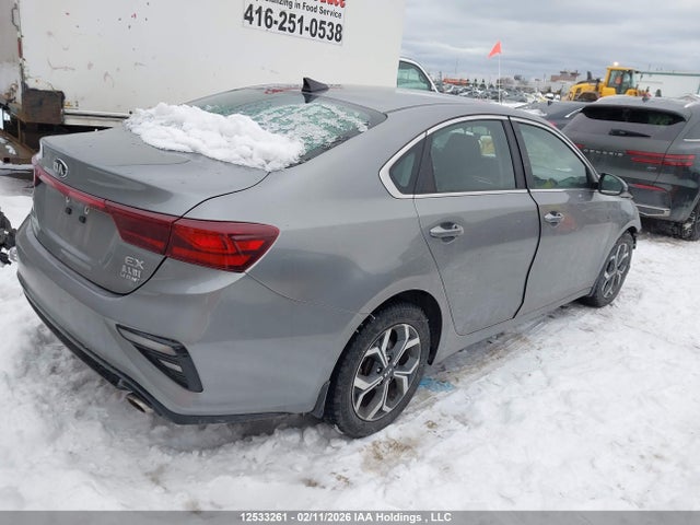 3KPF54AD0ME321831 KIA Forte Ex/ex Premium/ex+
