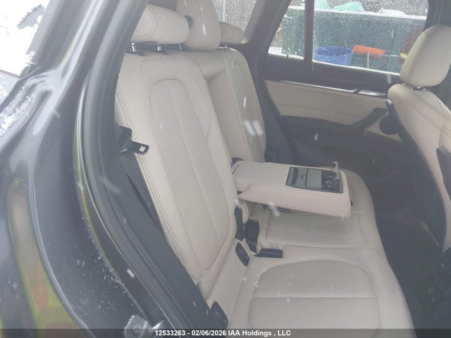 WBXHT3C30H5F73423 BMW X1 Xdrive28i