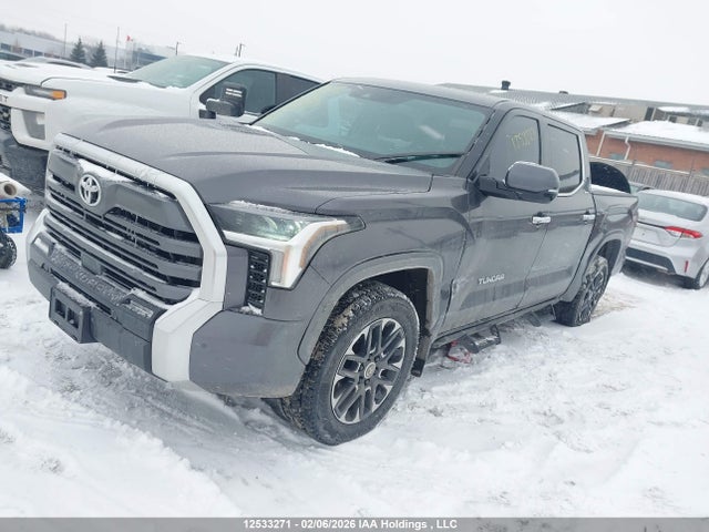 5TFJA5DB8NX009523 Toyota Tundra Crewmax Limited