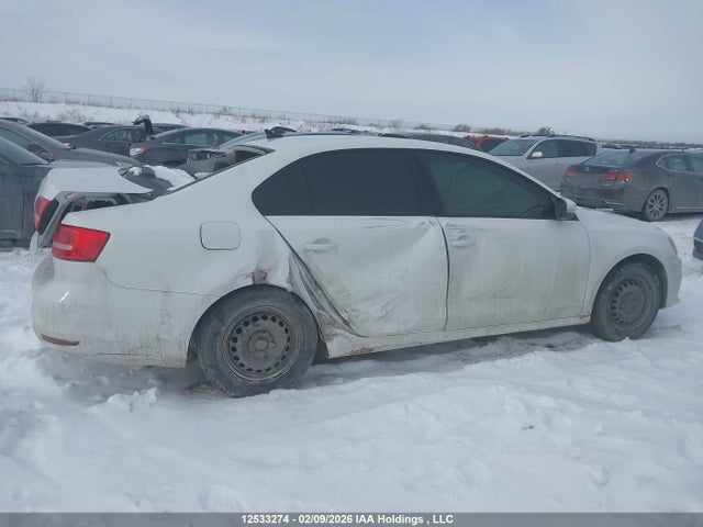 12533274 :رقم المزاد ، 3VW2K7AJ2FM335783 vin ، 2015 Volkswagen Jetta 2.0l Trendline/2.0l Trendline+ مزاد بيع