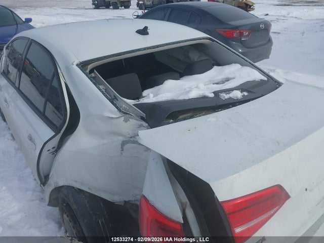 12533274 :رقم المزاد ، 3VW2K7AJ2FM335783 vin ، 2015 Volkswagen Jetta 2.0l Trendline/2.0l Trendline+ مزاد بيع