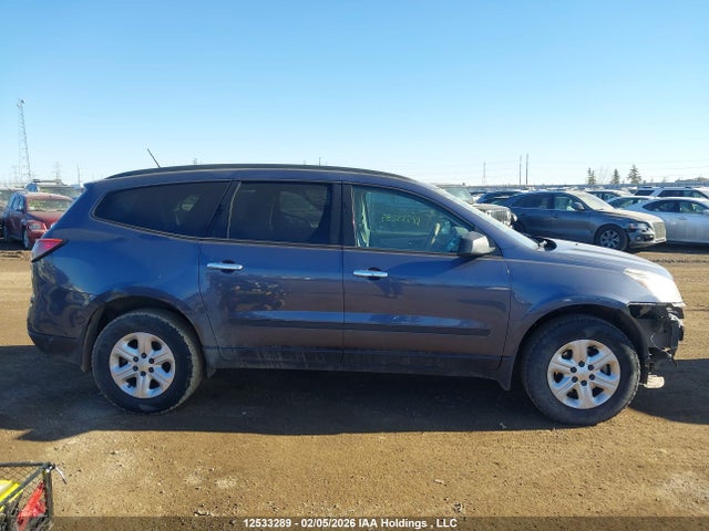 1GNKRFKD3EJ228665 Chevrolet Traverse Ls