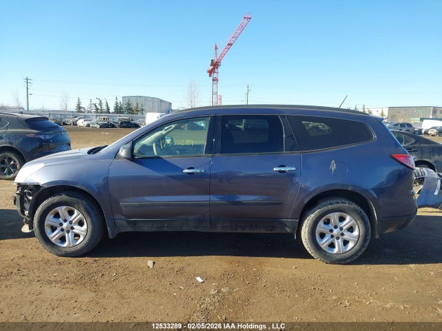 1GNKRFKD3EJ228665 Chevrolet Traverse Ls