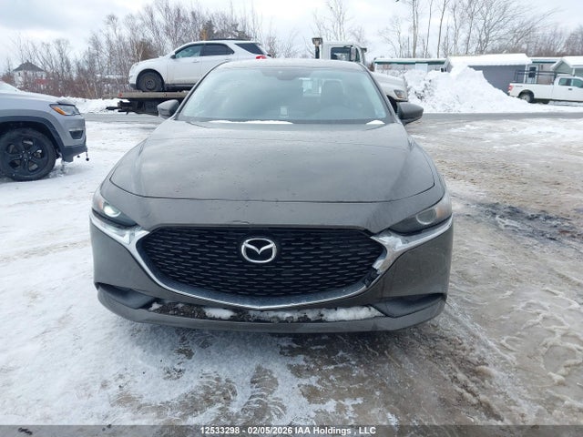 3MZBPAB78KM113275 Mazda Mazda3 Gx
