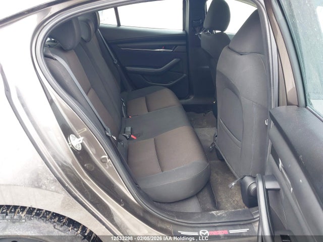 3MZBPAB78KM113275 Mazda Mazda3 Gx