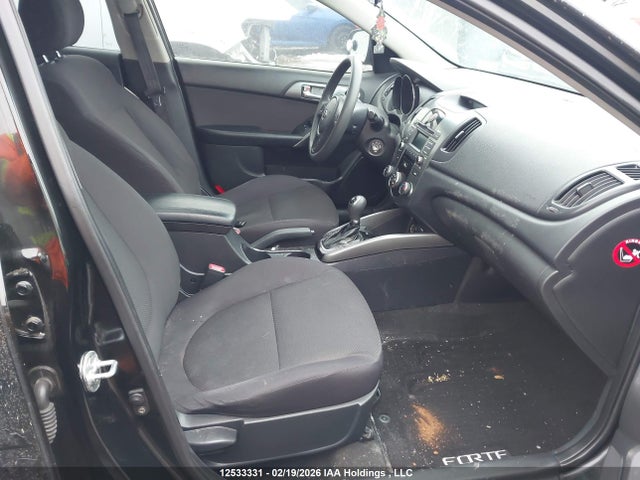 12533331 :رقم المزاد ، KNAFU4A2XD5647761 vin ، 2013 Kia Forte 2.0l Ex مزاد بيع