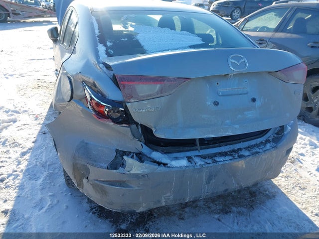 3MZBM1U79GM303907 Mazda MAZDA3