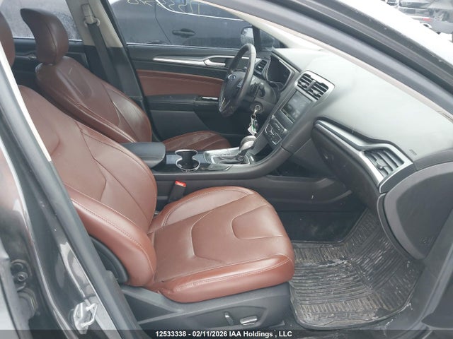 3FA6P0H93GR292882 Ford FUSION SE
