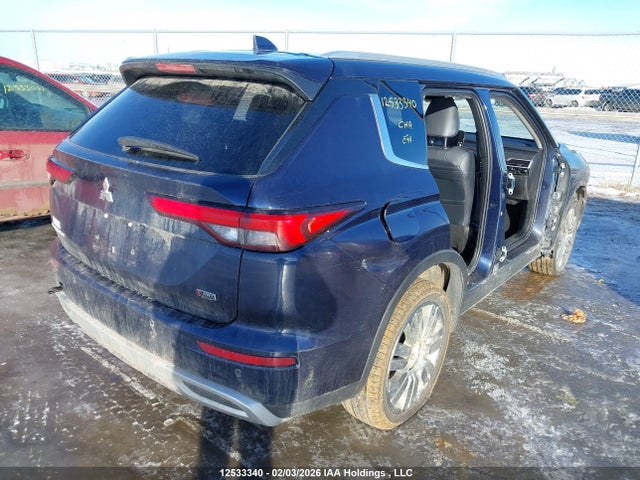 JA4J4UA87NZ620703 Mitsubishi Outlander Se/black Edition