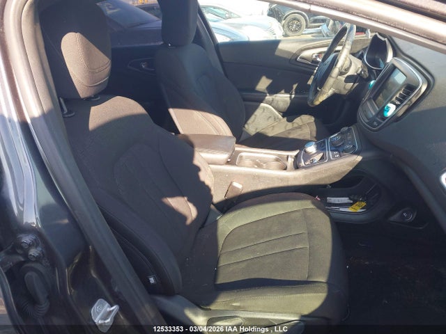 Продаж на аукціоні авто 2015 Chrysler 200 Limited, vin: 1C3CCCAB5FN507255, номер лоту: 12533353