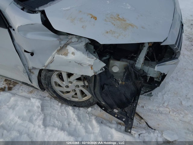 ML32AUHJ5NH004504 Mitsubishi Mirage Es/le
