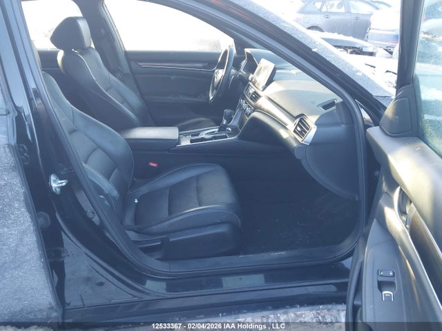 1HGCV1F37JA808381 Honda Accord Sport