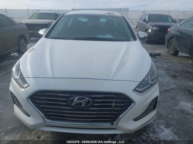 5NPE24AF1JH690565 Hyundai SONATA SE