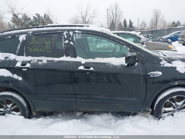 1FMCU0G93HUA66192 Ford ESCAPE SE