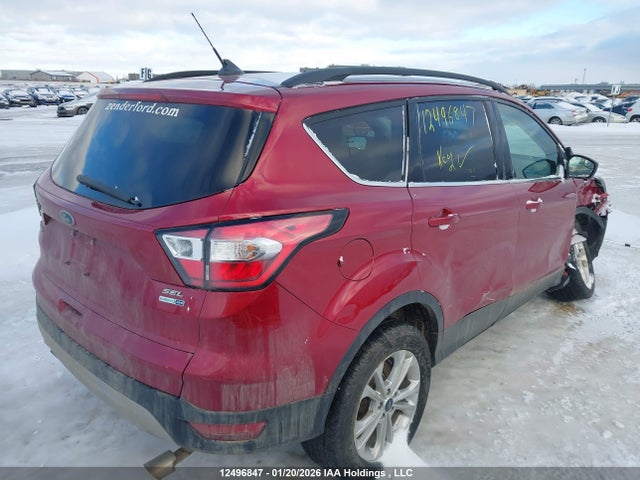 1FMCU9H99JUC23510 Ford ESCAPE SEL