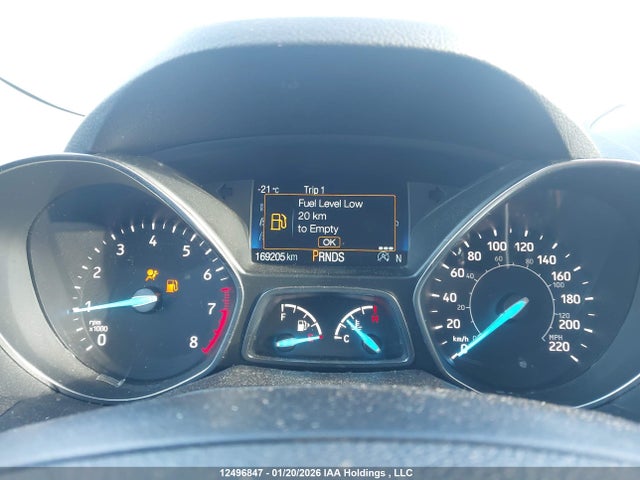 1FMCU9H99JUC23510 Ford ESCAPE SEL