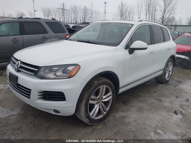 WVGDP9BP7ED012251 Volkswagen Touareg