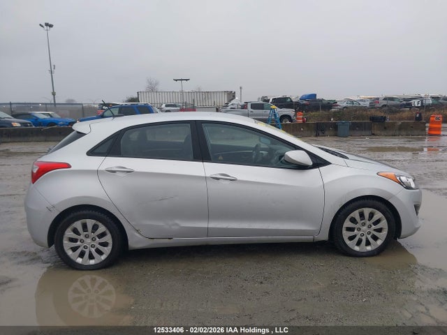 KMHD25LHXGU267560 Hyundai Elantra Gt Gl