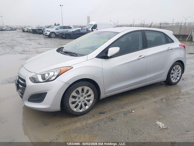KMHD25LHXGU267560 Hyundai Elantra Gt Gl