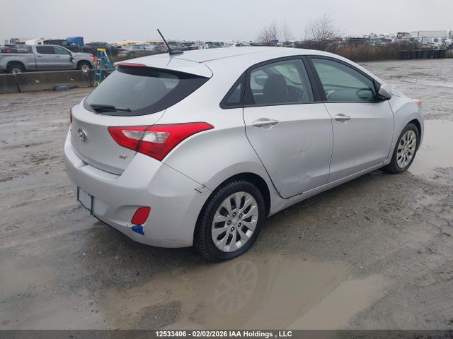 KMHD25LHXGU267560 Hyundai Elantra Gt Gl