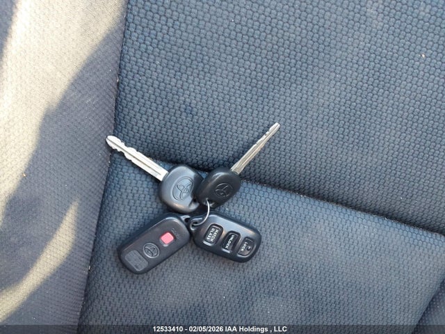 Aukcja sprzedaży 2005 Toyota Matrix Xr, vin: 2T1LR32E95C893327, numer aukcji: 12533410