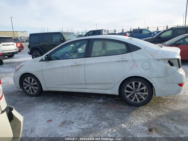KMHCT4AE8HU205006 Hyundai ACCENT SE
