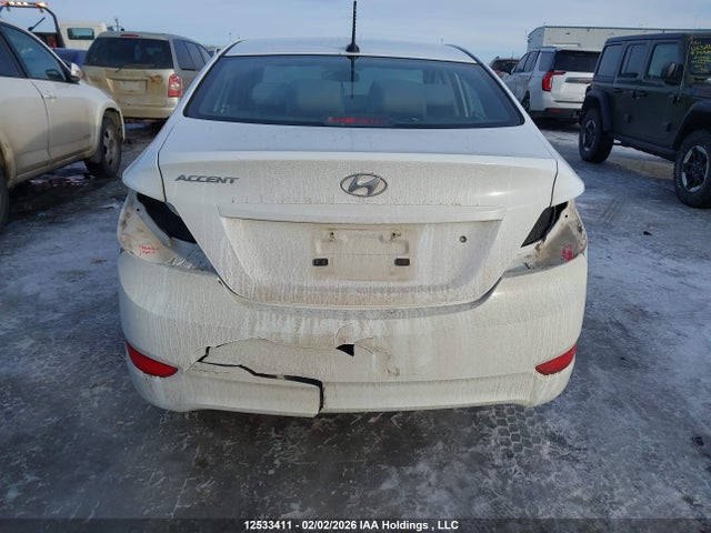 KMHCT4AE8HU205006 Hyundai ACCENT SE
