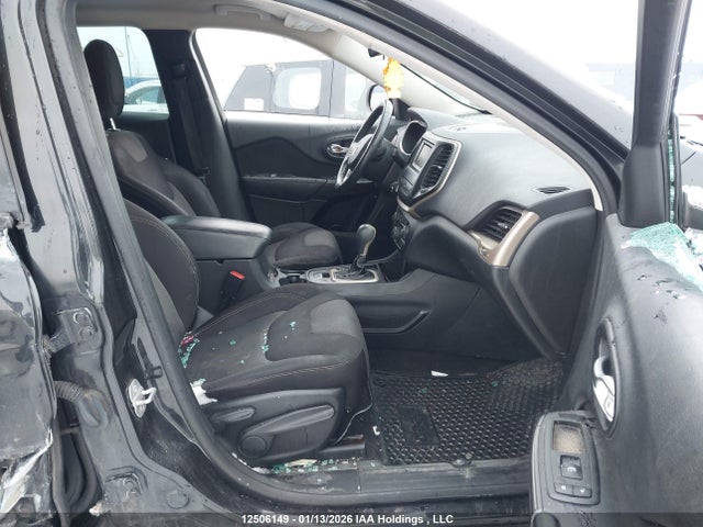 1C4PJLAB4EW292754 Jeep Cherokee Sport