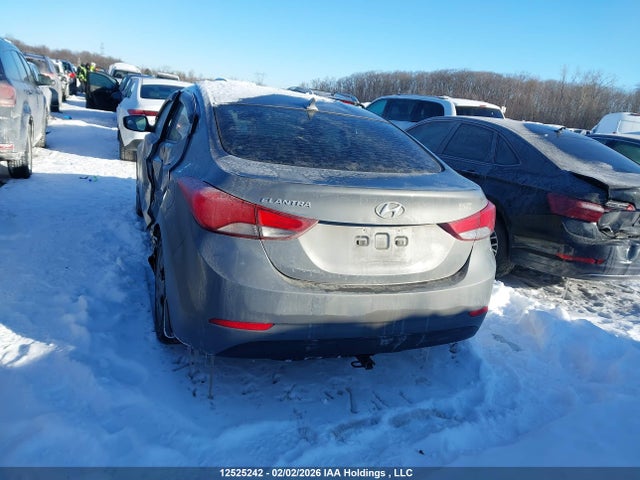 5NPDH4AE3EH464812 Hyundai ELANTRA GL