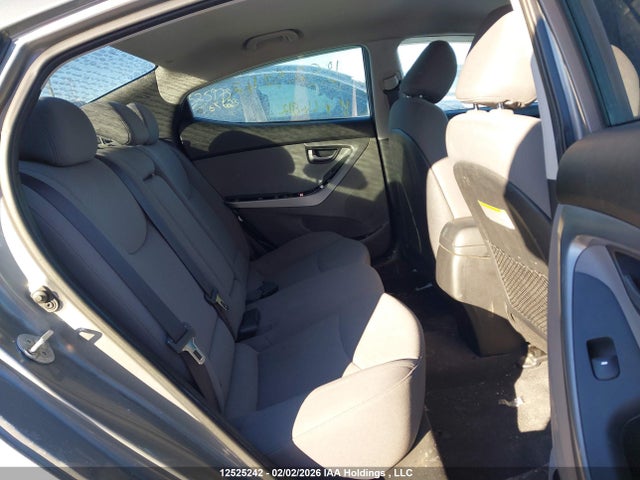 5NPDH4AE3EH464812 Hyundai ELANTRA GL