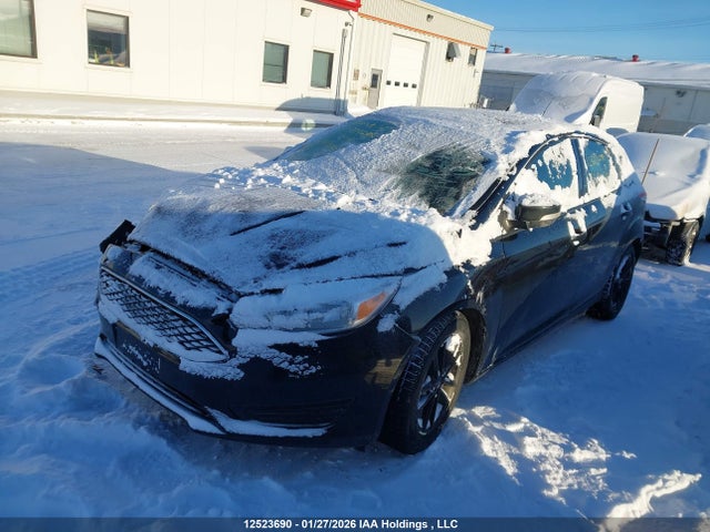 1FADP3K29JL296803 Ford FOCUS SE