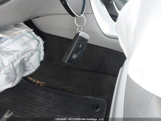 Acura TLX TECH 2015 19UUB3F54FA801664 Image 11