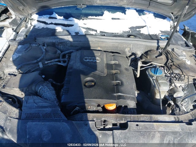 Продаж на аукціоні авто 2013 Audi A4, vin: WAUFFCFL2DN039836, номер лоту: 12533433
