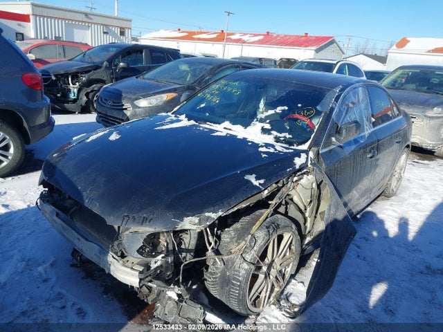 Продаж на аукціоні авто 2013 Audi A4, vin: WAUFFCFL2DN039836, номер лоту: 12533433