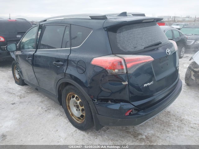 Toyota Rav4 Xle 2018 2T3RFREV5JW786518 Image 3